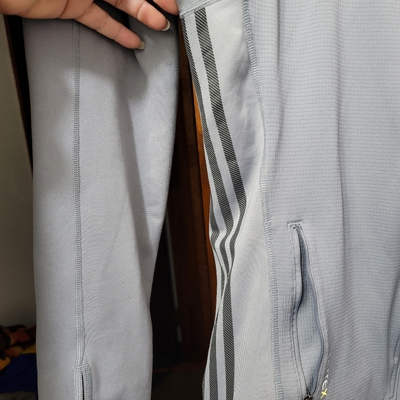 NWOT.  Adidas Men's Terrex Technopile fleece hoodie.  Size L.  (895) - Picture 7 of 11